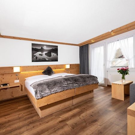 Hotel Matterhornblick Цермат Екстериор снимка