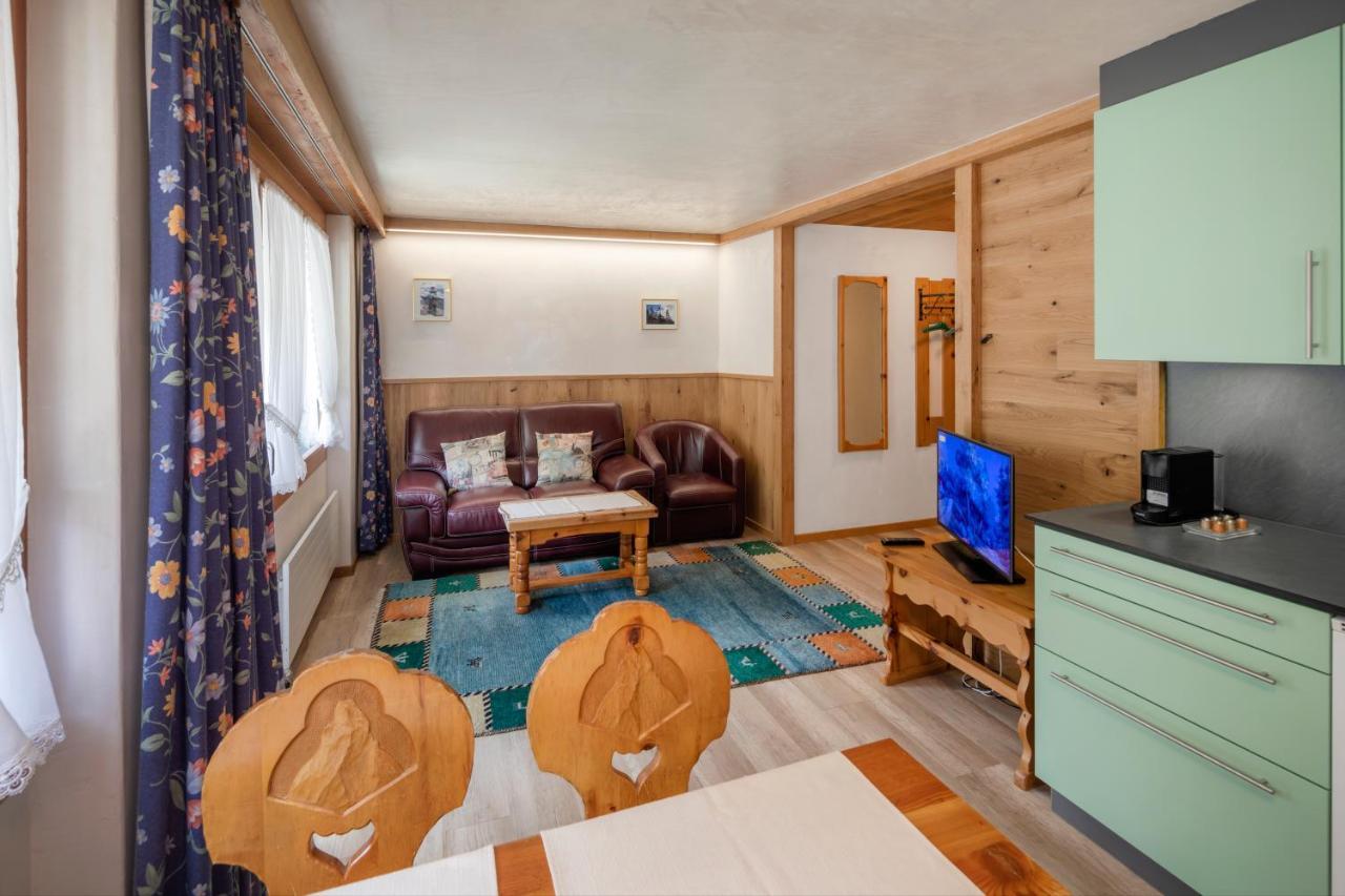 Hotel Matterhornblick Цермат Екстериор снимка