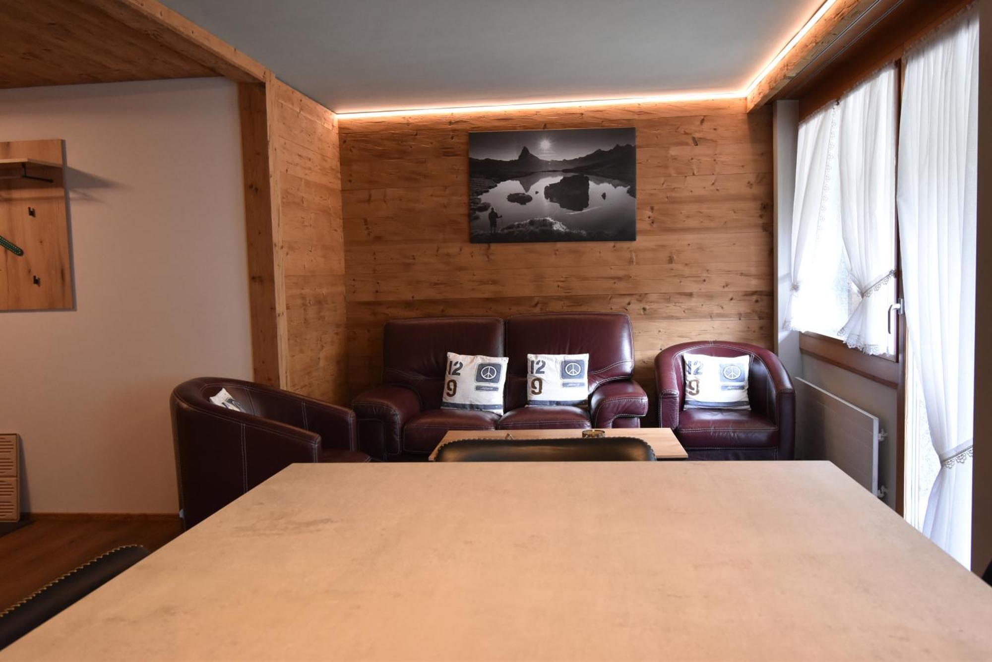 Hotel Matterhornblick Цермат Екстериор снимка